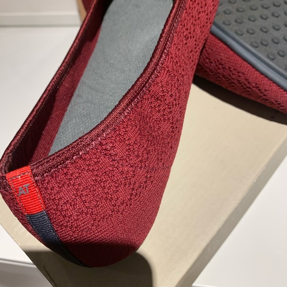 Me too Adam Tucker flats - Picture 5 of 6